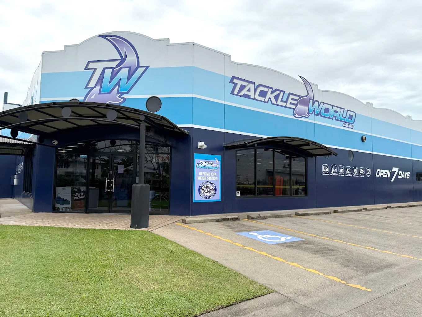 Tackle World Cairns